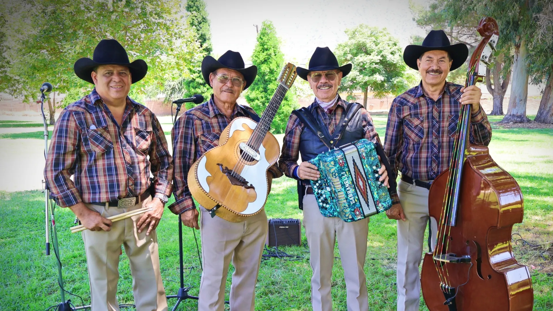 Chirrines con Tololoche en Riverside County Eventos y fiesta