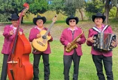 Norteños con Sax y Tololoche en San Bernardino County CA