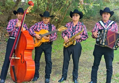 Nortenos-con-sax-en-san-bernardino-ca